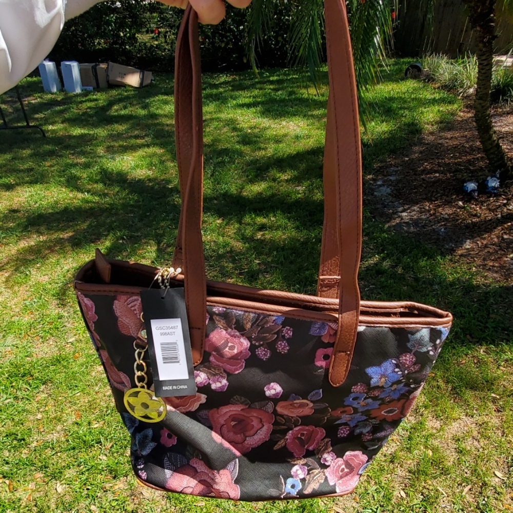 Bueno Collections Purse